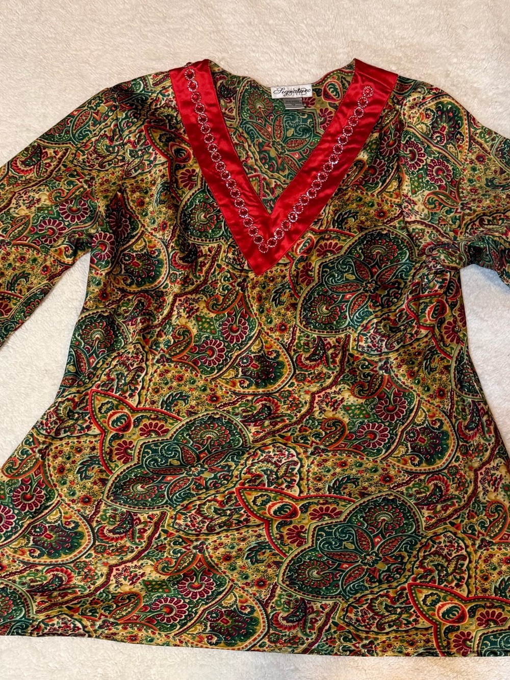 ✨ ✨ Signature 1X Paisley Caftan | Red Beaded V-Neck ✨✨